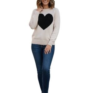 InterFocus Inc Cream Cable Knit Sweater with Black Heart Women's Size L
